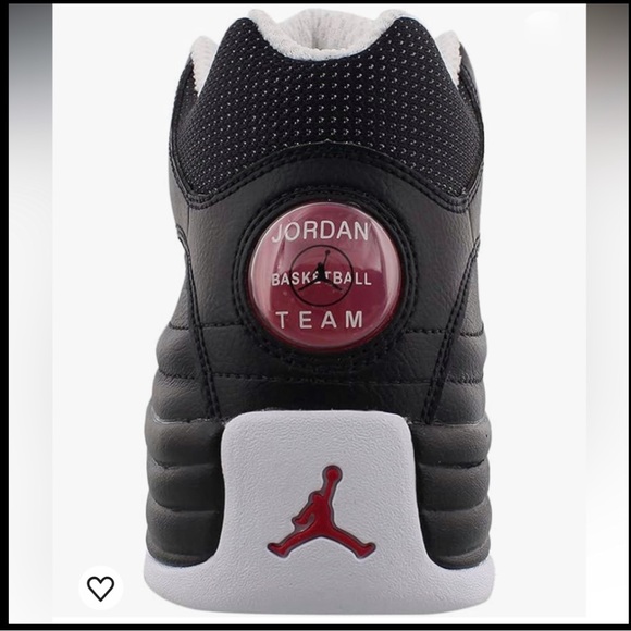 Air Jordan Jumpman Team Sneaker in Black/White Size 11.5 - Picture 2 of 16